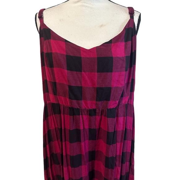 Torrid Burgundy Blaek Gingham Plaid Challis High Low Maxi Dress Sz 4 - Picture 3 of 16